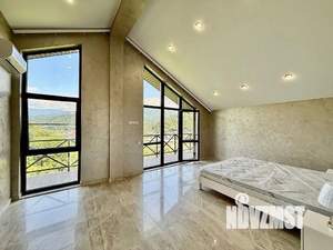 Дом 250м², 3-этажный, участок 10 сот.