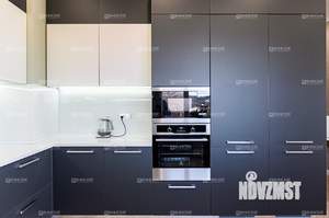 Дом 260м², 3-этажный, участок 9 сот.