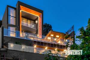 Дом 342м², 2-этажный, участок 9 сот.