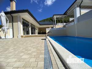 Коттедж 495м², 3-этажный, участок 7 сот.