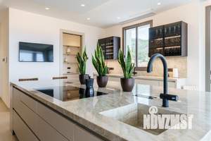 Дом 500м², 2-этажный, участок 30 сот.