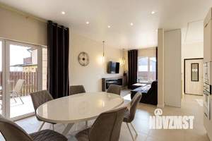 Дом 160м², 2-этажный, участок 5 сот.