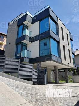 Дом 260м², 3-этажный, участок 4 сот.