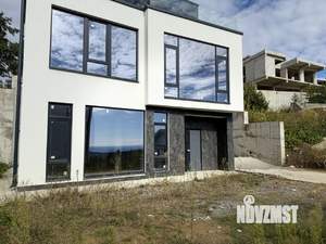 Коттедж 220м², 3-этажный, участок 4 сот.