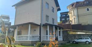 Дом 240м², 3-этажный, участок 9 сот.