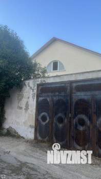 Дом 329м², 3-этажный, участок 15 сот.