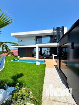 Дом 270м², 2-этажный, участок 5 сот.