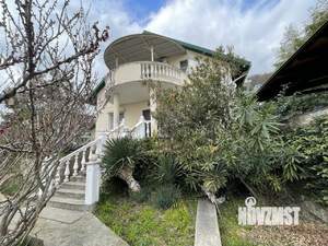 Коттедж 206м², 2-этажный, участок 6 сот.