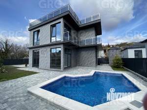 Дом 240м², 2-этажный, участок 4 сот.