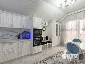 Дом 451м², 2-этажный, участок 725 сот.