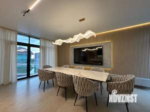 Дом 260м², 2-этажный, участок 6 сот.