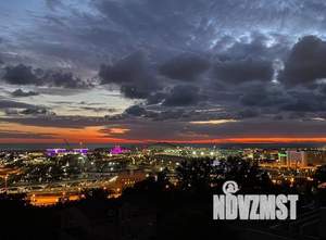 Коттедж 353м², 3-этажный, участок 5 сот.