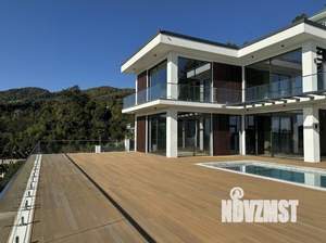 Дом 490м², 2-этажный, участок 8 сот.