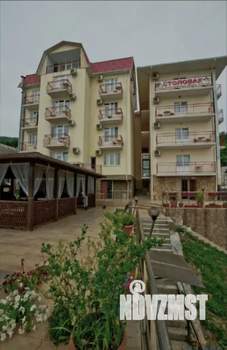 Дом 1260м², 2-этажный, участок 6 сот.