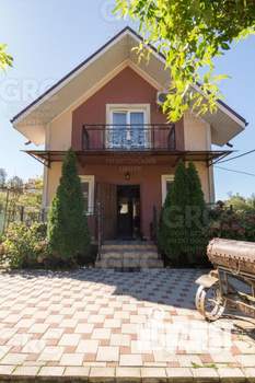 Дом 95м², 2-этажный, участок 6 сот.