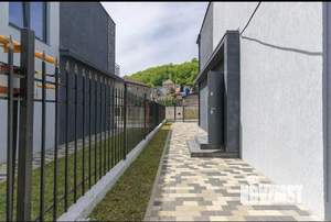 Коттедж 140м², 2-этажный, участок 3 сот.