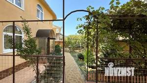 Дом 152м², 3-этажный, участок 6 сот.