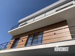 Дом 240м², 3-этажный, участок 4 сот.