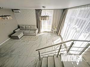 Коттедж 297м², 3-этажный, участок 6 сот.