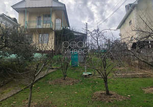 Дом 60м², 3-этажный, участок 8 сот.