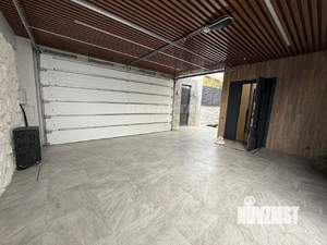 Дом 247м², 2-этажный, участок 4 сот.