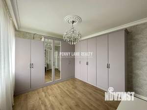 Таунхаус 198м², 3-этажный, участок 3 сот.