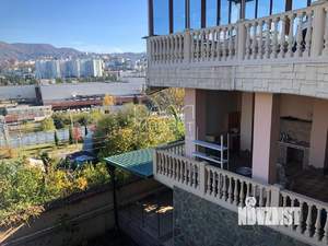 Дом 276м², 3-этажный, участок 5 сот.