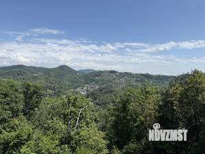 Дом 240м², 3-этажный, участок 6 сот.