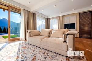 Дом 290м², 3-этажный, участок 9 сот.