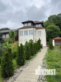 Коттедж 140м², 3-этажный, участок 7 сот.