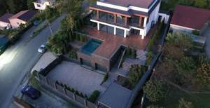 Дом 200м², 2-этажный, участок 6 сот.