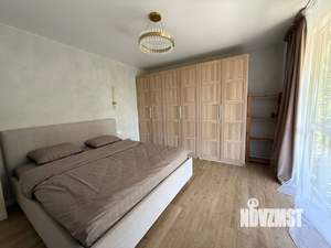 Дом 200м², 2-этажный, участок 4 сот.