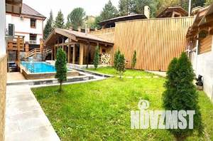 Дом 400м², 3-этажный, участок 9 сот.