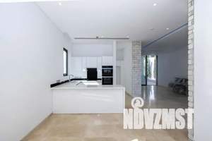 Дом 230м², 2-этажный, участок 4 сот.