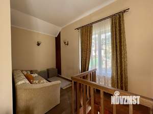 Дом 136м², 3-этажный, участок 8 сот.