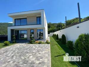 Дом 220м², 2-этажный, участок 6 сот.