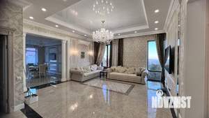 Дом 220м², 2-этажный, участок 5 сот.