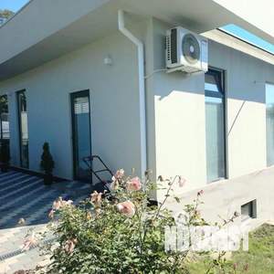 Дом 180м², 2-этажный, участок 5 сот.