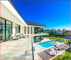 Дом 254м², 2-этажный, участок 10 сот.