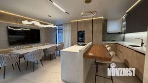 Дом 250м², 2-этажный, участок 6 сот.