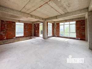 Дом 174м², 3-этажный, участок 5 сот.