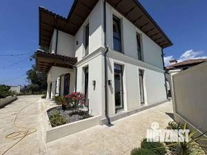 Дом 214м², 2-этажный, участок 7 сот.