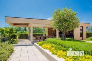 Коттедж 700м², 2-этажный, участок 15 сот.