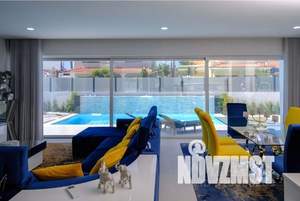 Коттедж 280м², 2-этажный, участок 9 сот.