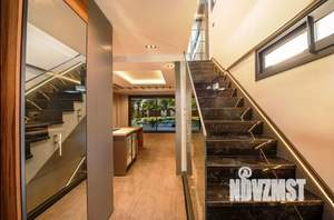 Дом 300м², 2-этажный, участок 8 сот.