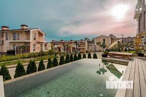 Таунхаус 129м², 3-этажный, участок 1 сот.