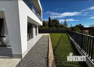 Дом 166м², 2-этажный, участок 4 сот.