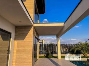 Дом 288м², 2-этажный, участок 5 сот.