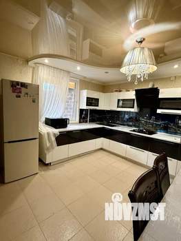 Дом 200м², 2-этажный, участок 4 сот.