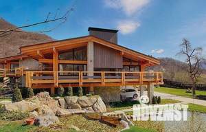 Коттедж 320м², 2-этажный, участок 10 сот.